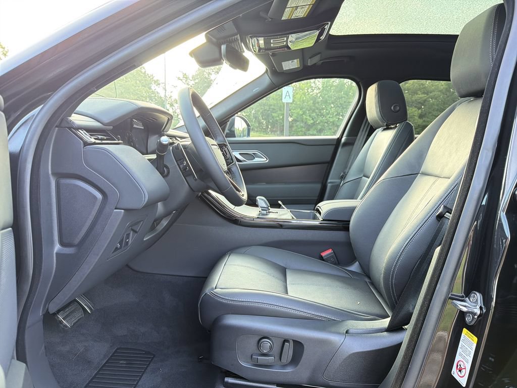 New 2026 Land Rover Range Rover Velar Belgravia AWD/4WD image 4