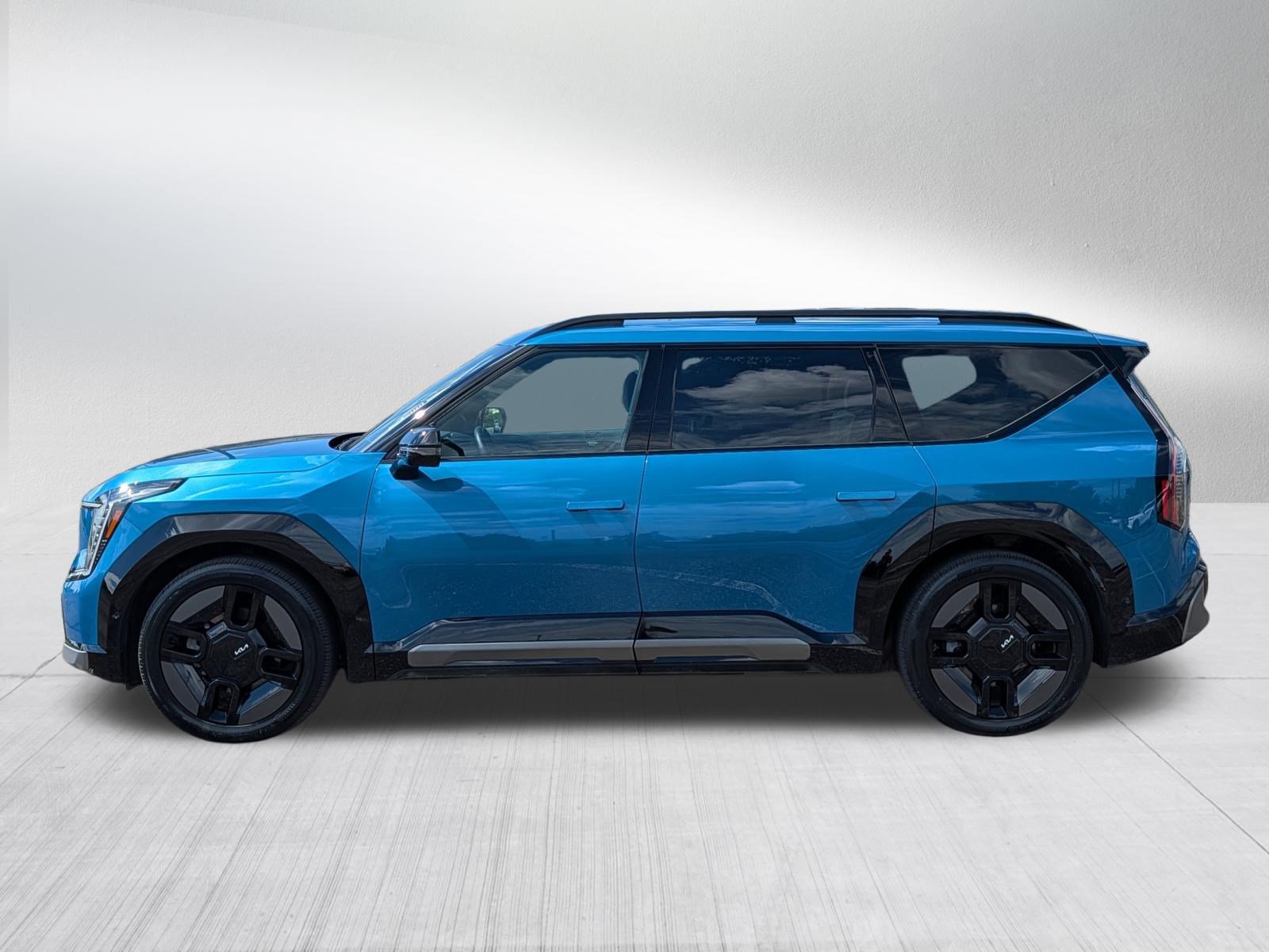 Certified 2024 Kia EV9 GT-Line AWD/4WD image 4