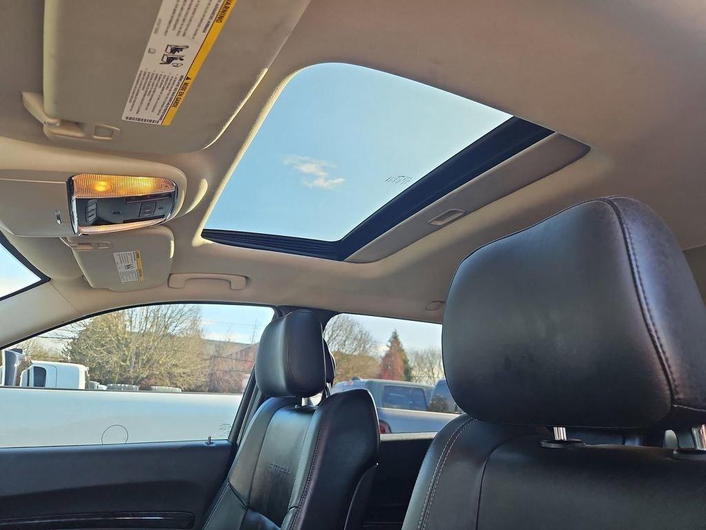 Used 2015 Dodge Durango Citadel w/ Technology Group image 28