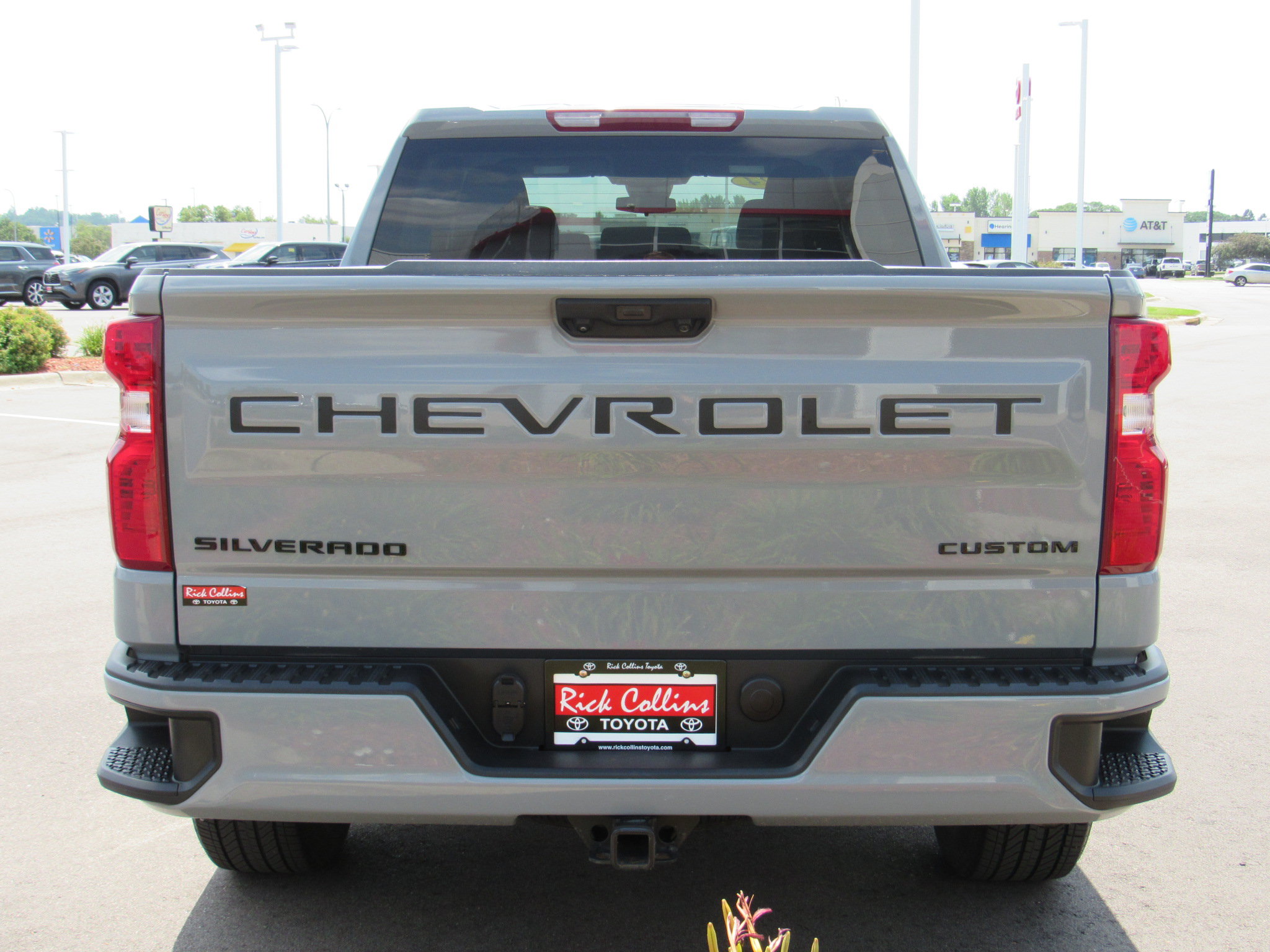 Used 2024 Chevrolet Silverado 1500 Custom w/ LPO, Dark Essentials Package AWD/4WD image 7