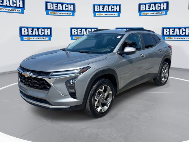 Used 2025 Chevrolet Trax LT