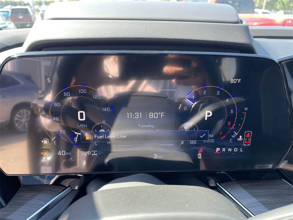 New 2025 Chevrolet Suburban Premier image 13