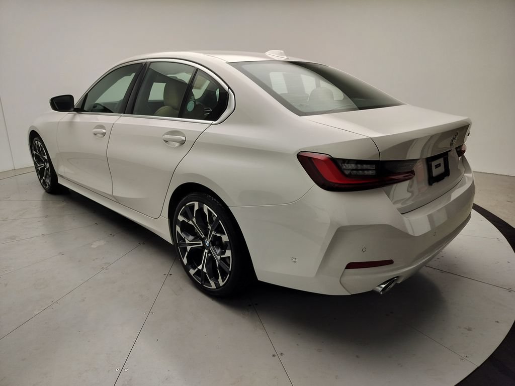 Certified 2026 BMW 330i Sedan w/ Convenience Package RWD image 4
