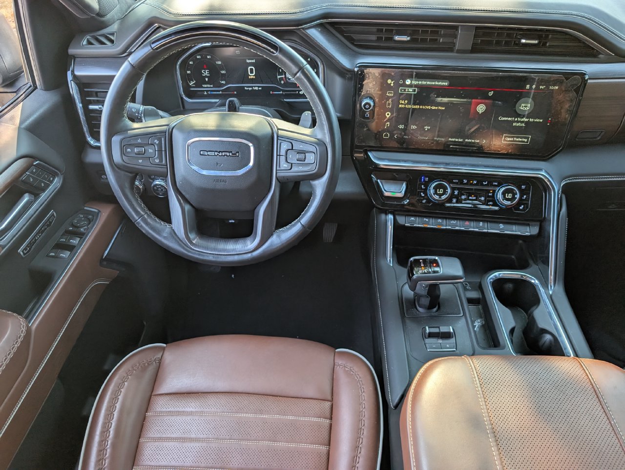 Used 2025 GMC Sierra 1500 Denali Ultimate AWD/4WD image 11