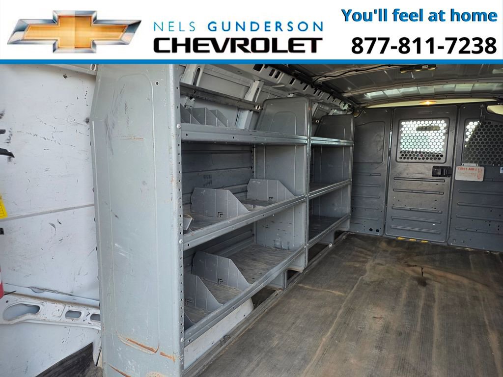 Used 2015 Chevrolet Express 3500 Extended image 9