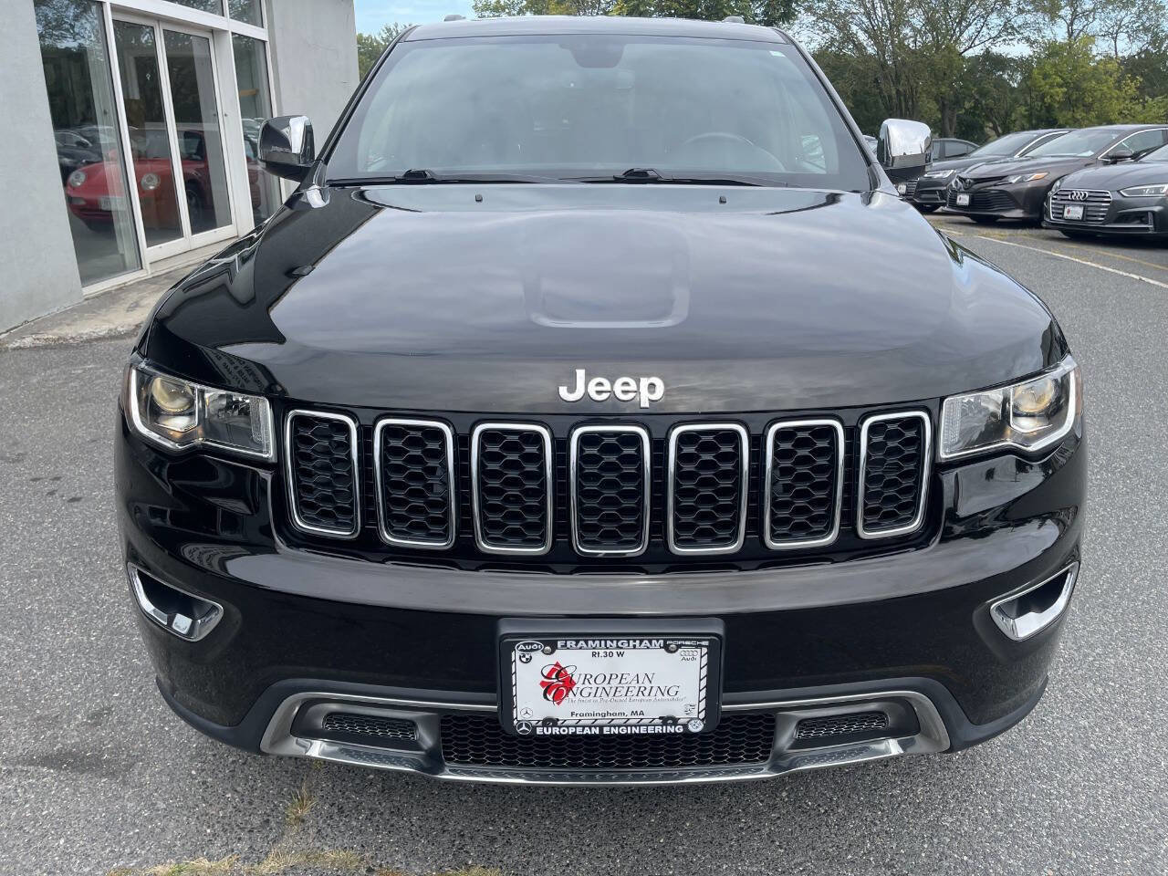 Used 2021 Jeep Grand Cherokee Limited image 2