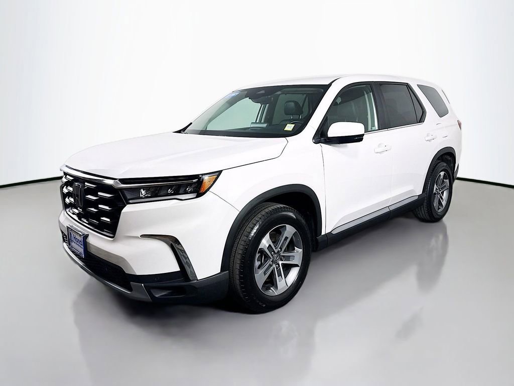 Used 2023 Honda Pilot EX-L image 3