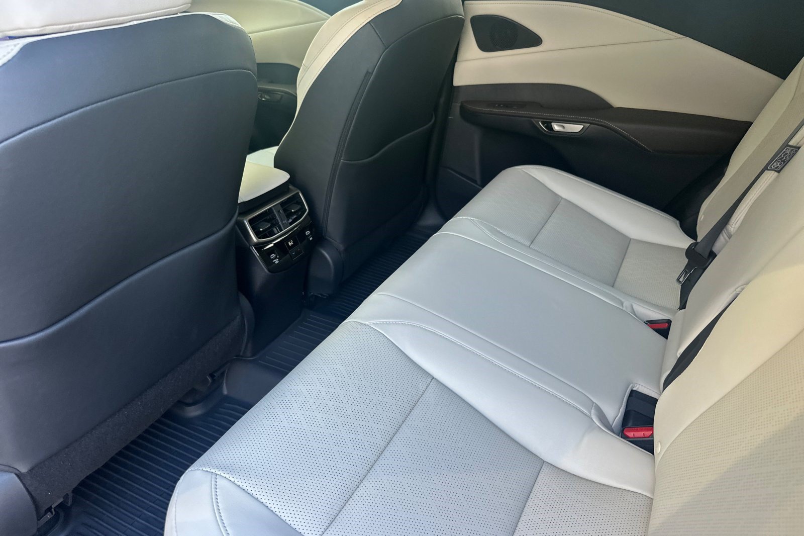 New 2026 Lexus RX 350 Premium Plus FWD image 10