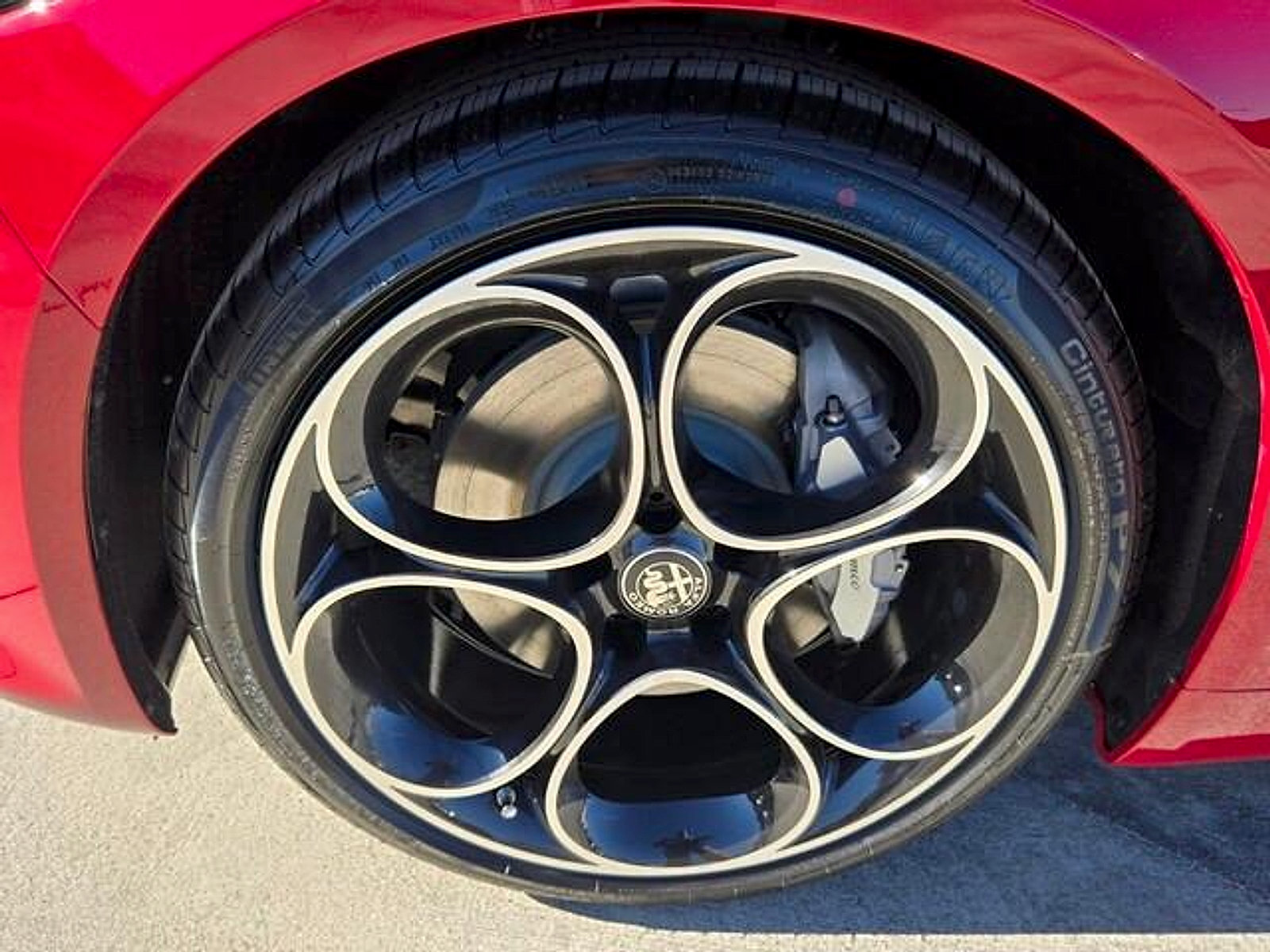 New 2026 Alfa Romeo Giulia w/ Driving Assist Package RWD image 5