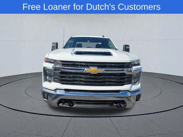 Used 2024 Chevrolet Silverado 2500 LT AWD/4WD image 9