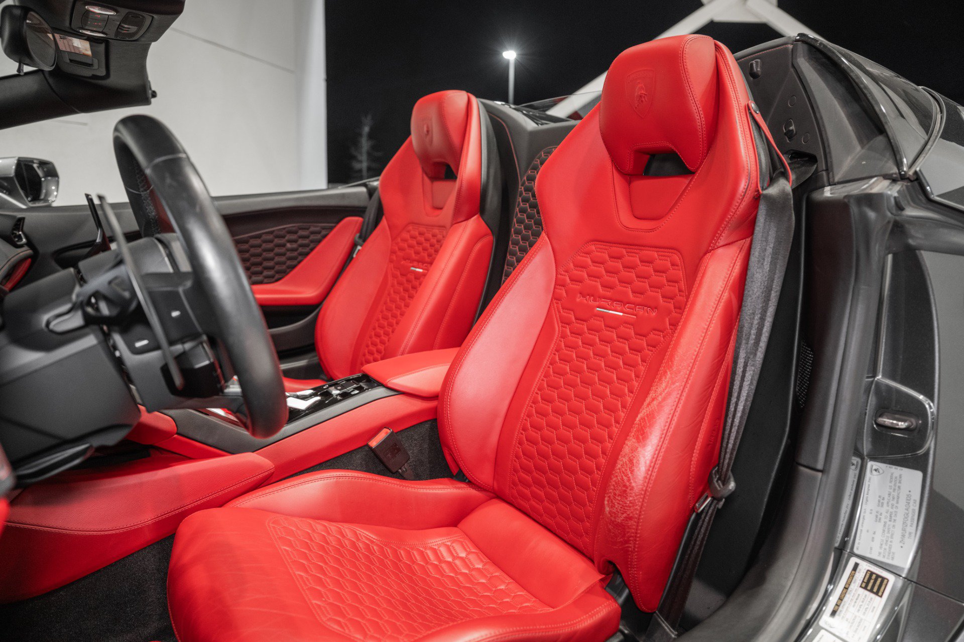 Used 2016 Lamborghini Huracan LP 610-4 AWD/4WD image 14