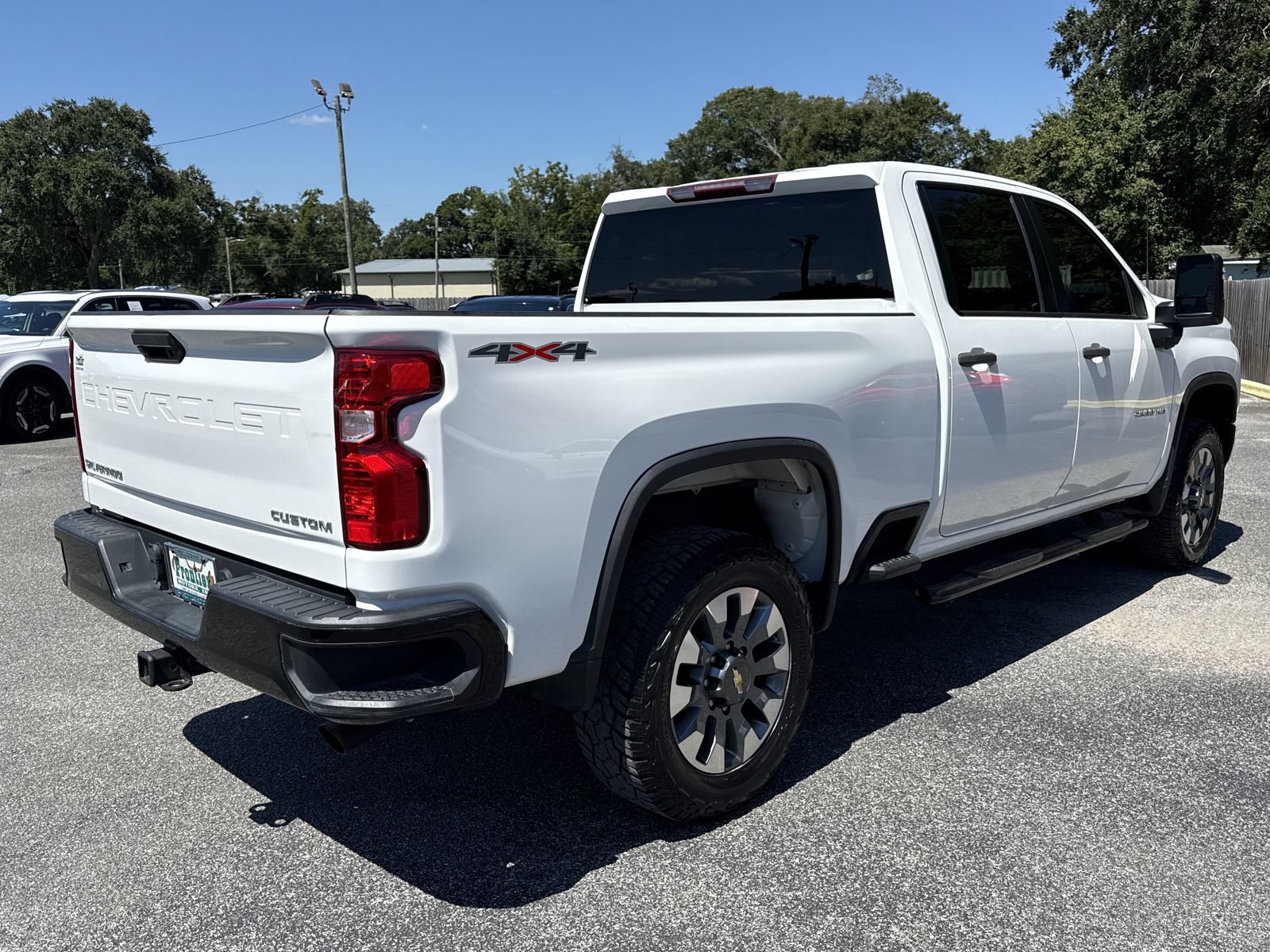 Used 2023 Chevrolet Silverado 2500 Custom AWD/4WD image 5