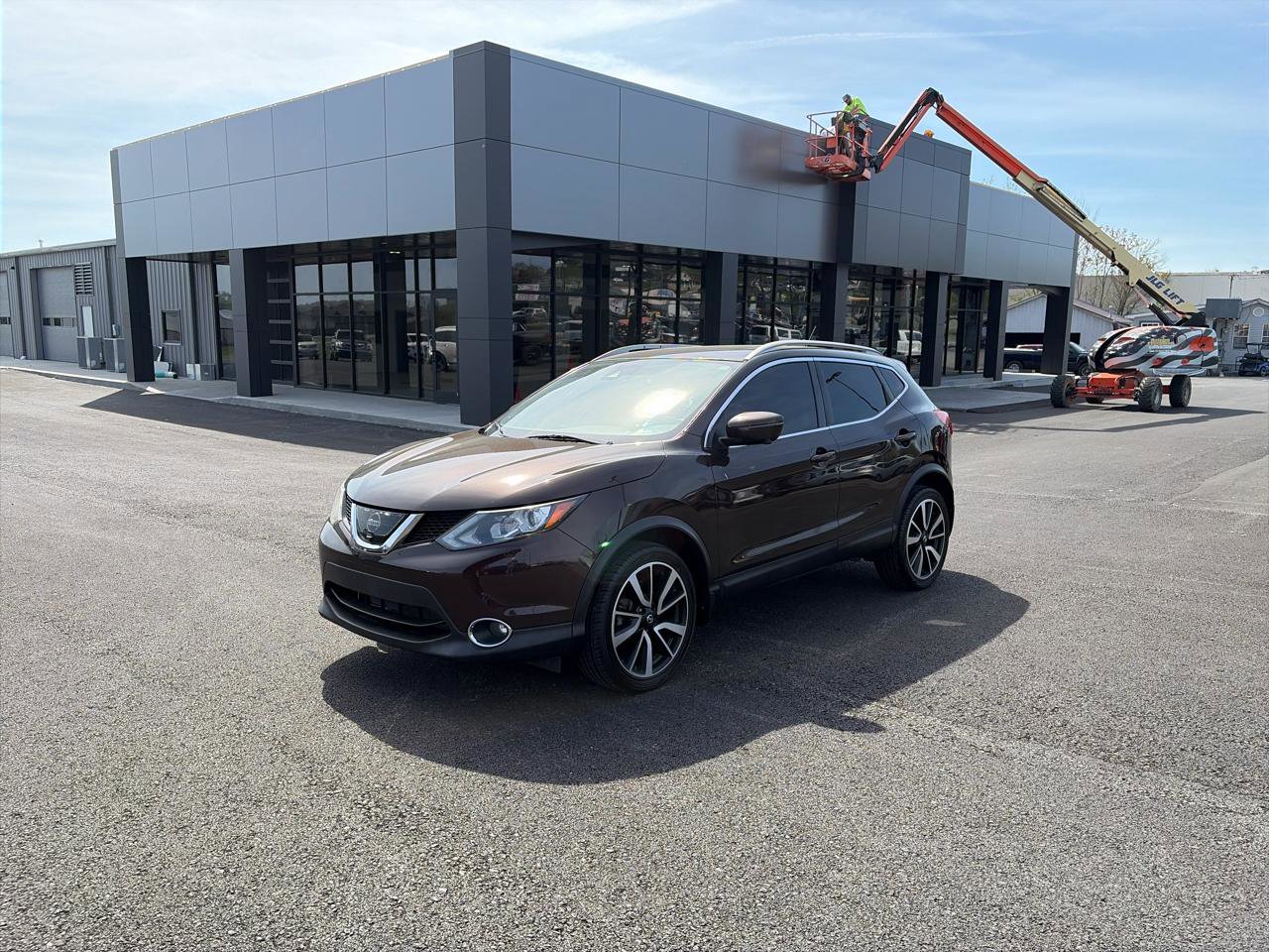 Used 2017 Nissan Rogue Sport SL w/ SL Premium Package AWD/4WD image 7