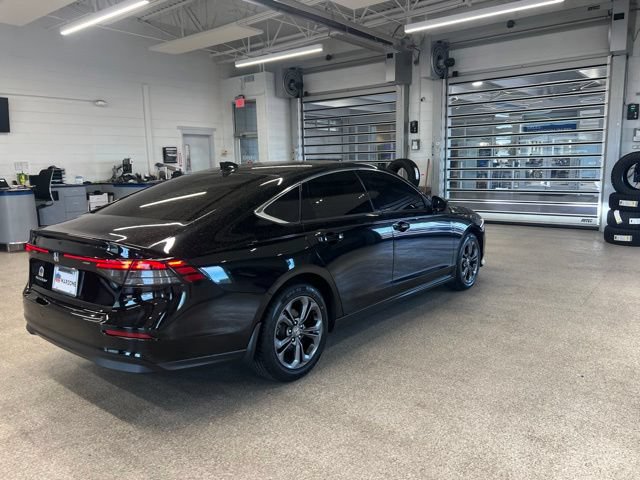 Used 2023 Honda Accord EX image 4