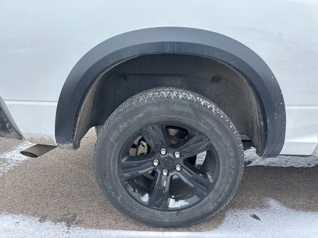 Used 2024 RAM 1500 Classic Warlock image 9