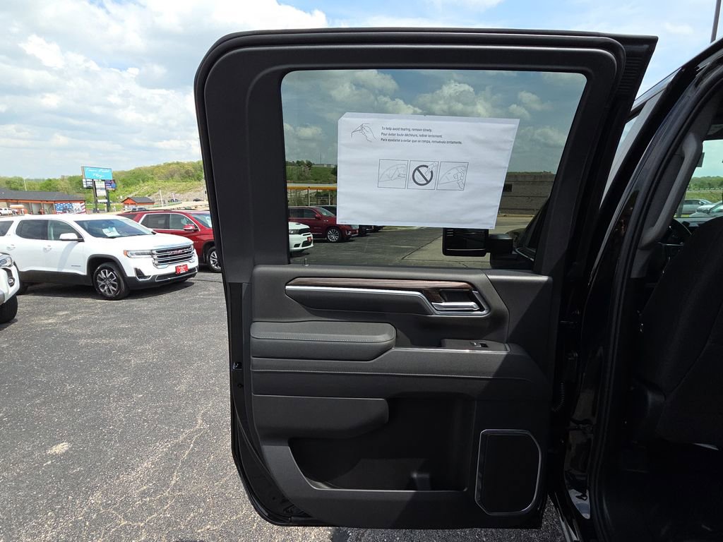 New 2026 Chevrolet Silverado 3500 LT w/ Convenience Package AWD/4WD image 27