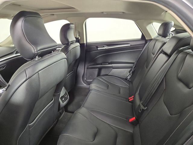 Used 2019 Ford Fusion Titanium image 15