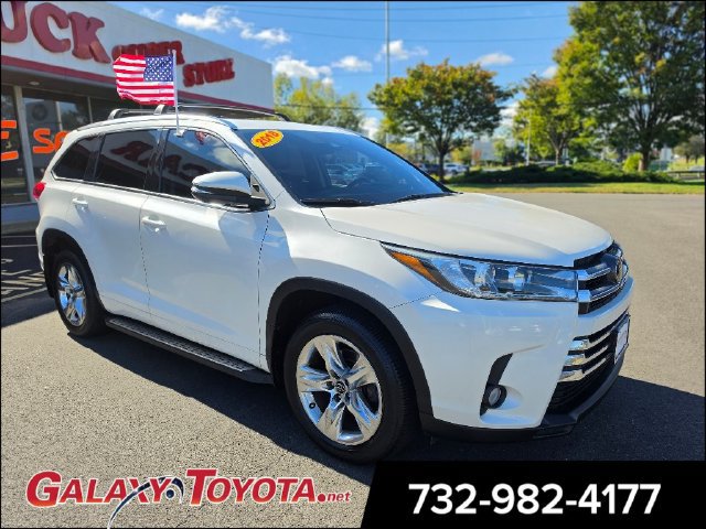 Used 2018 Toyota Highlander Limited AWD/4WD image 1