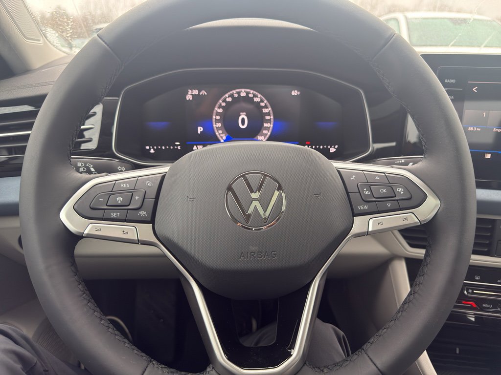 New 2026 Volkswagen Jetta SE FWD image 16