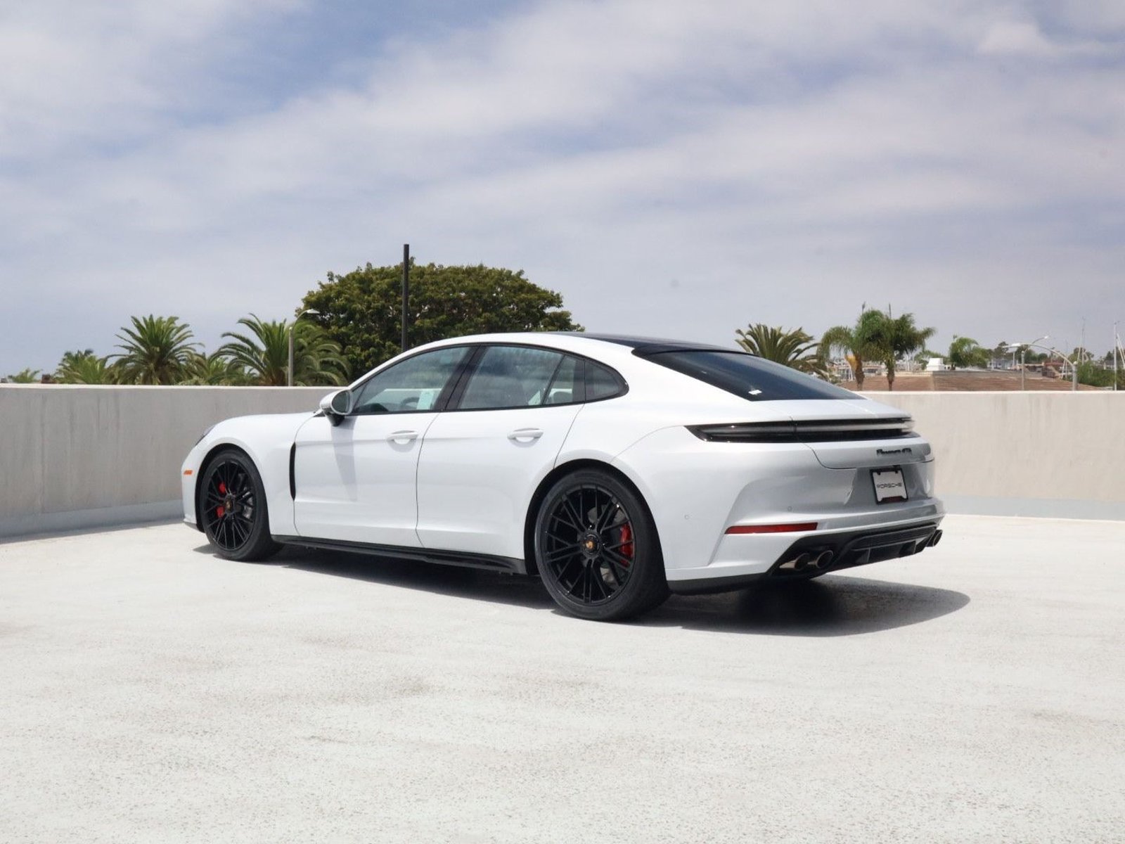 New 2026 Porsche Panamera GTS AWD/4WD image 3