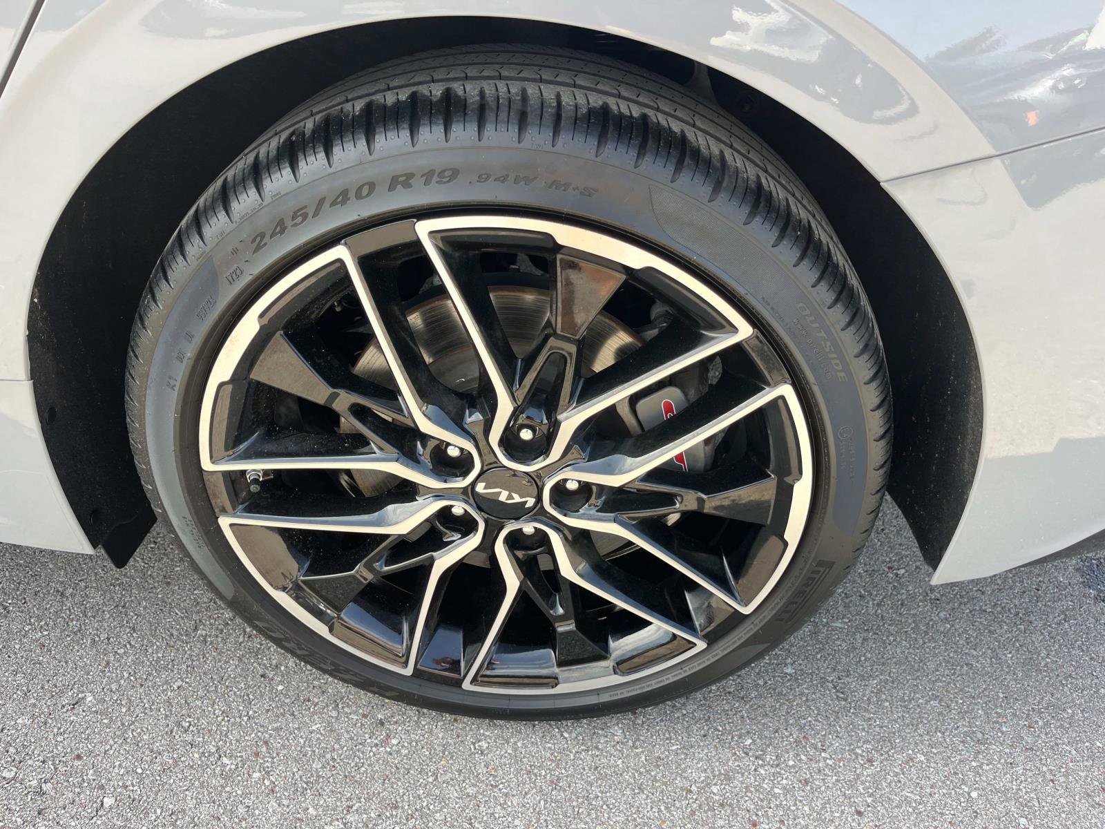 Used 2024 Kia K5 GT w/ GT1 Package FWD image 11