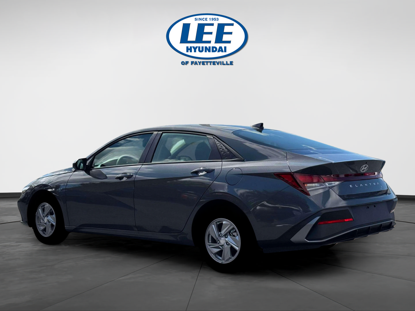 New 2026 Hyundai Elantra SE FWD image 8