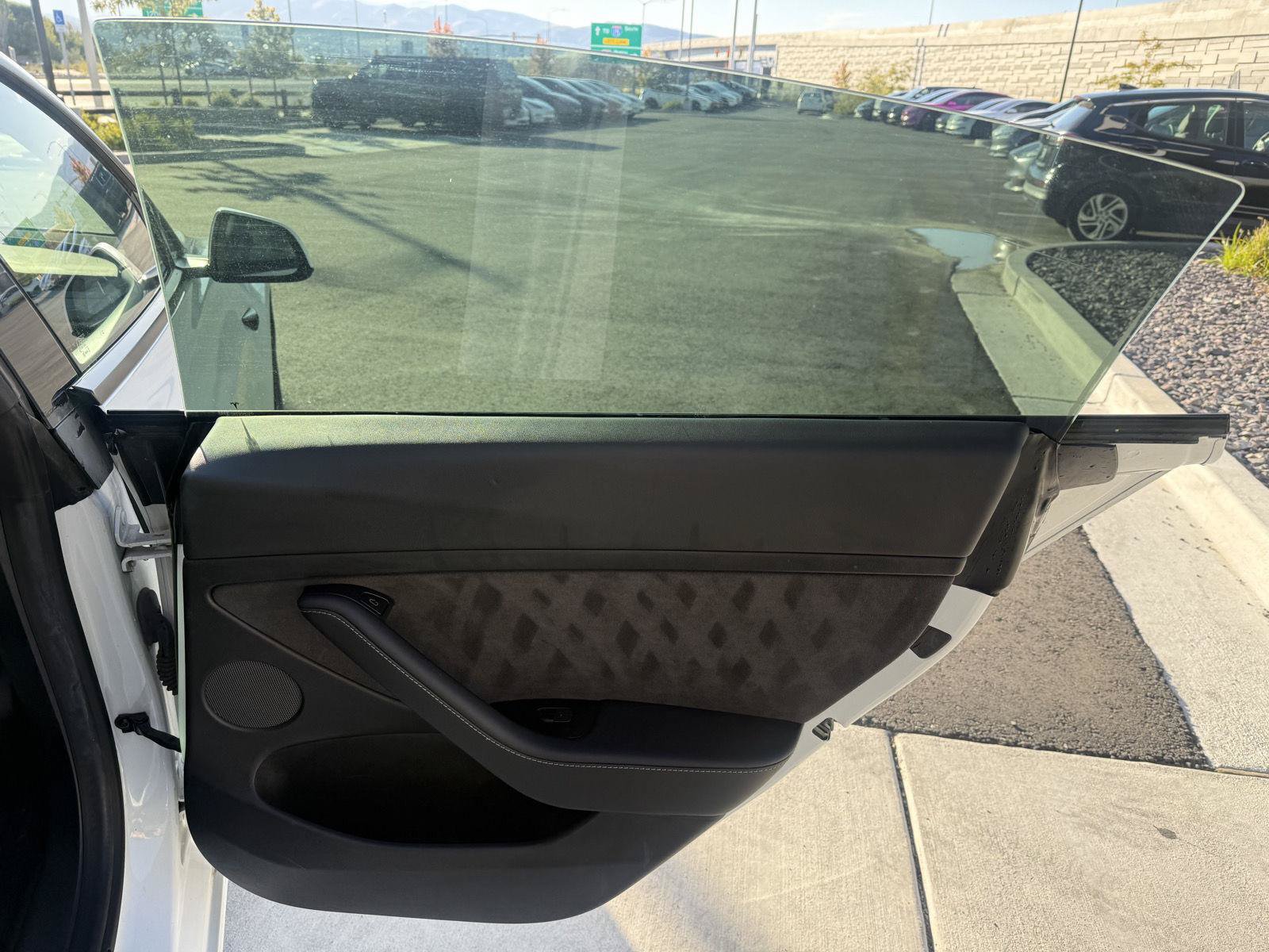 Used 2021 Tesla Model 3 Long Range AWD/4WD image 18