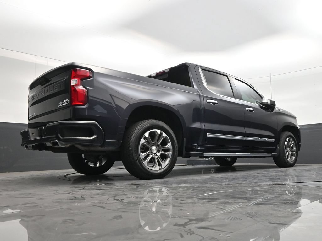 Used 2024 Chevrolet Silverado 1500 High Country w/ Technology Package RWD image 24