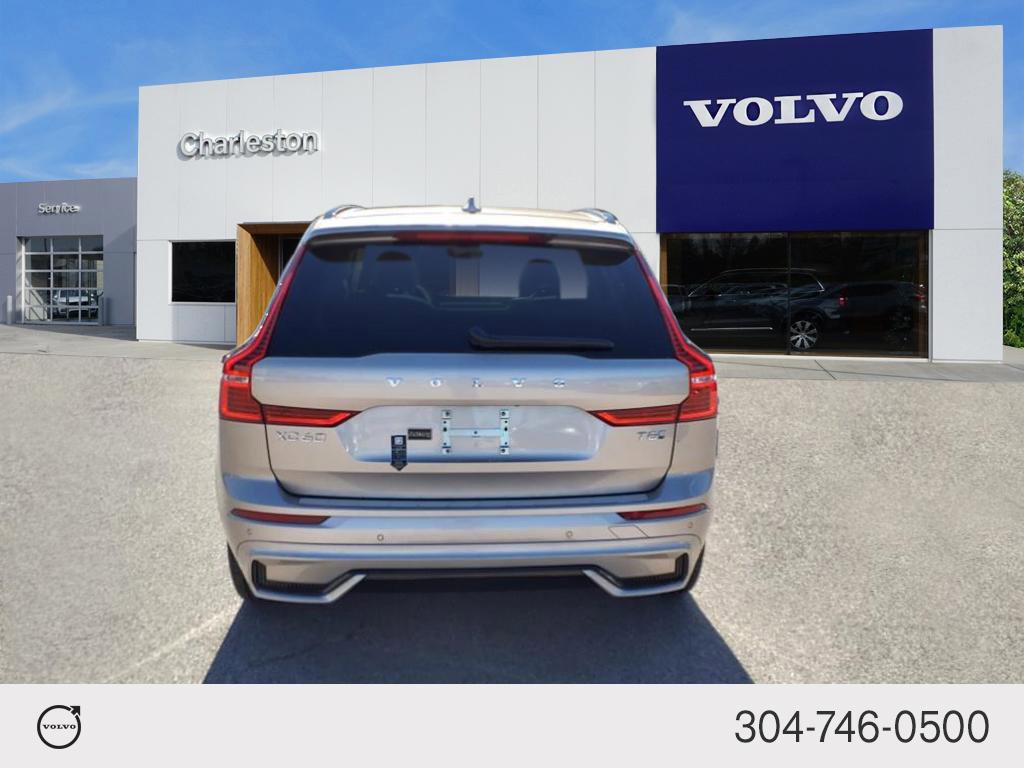 Certified 2025 Volvo XC60 T8 Plus w/ Climate Package image 4