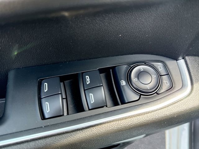 Used 2024 GMC Sierra 1500 Elevation image 13