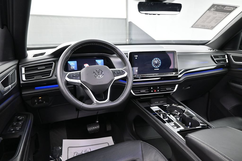 Used 2024 Volkswagen Atlas Cross Sport SEL AWD/4WD image 26
