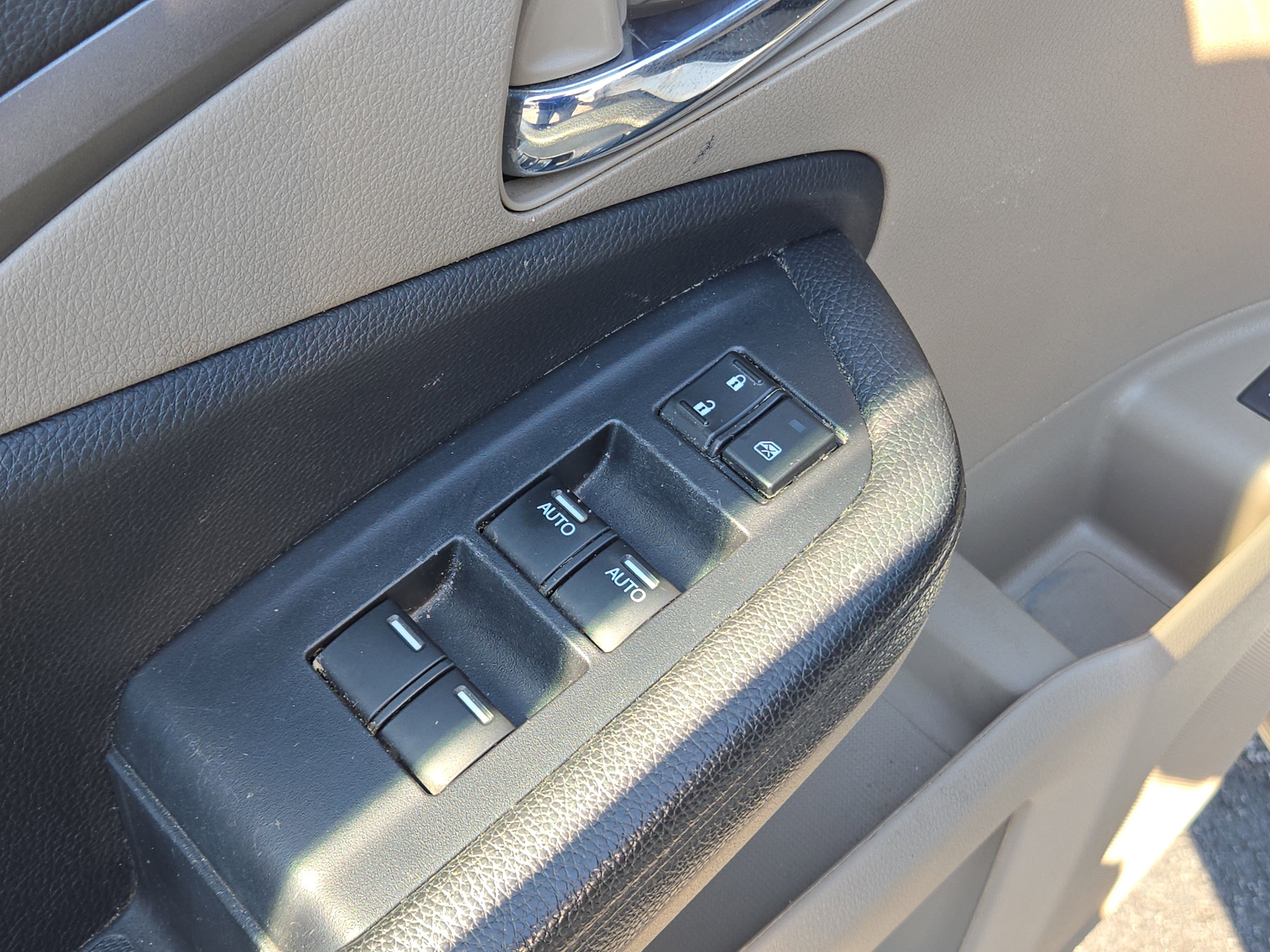 Used 2021 Honda Pilot EX-L image 17