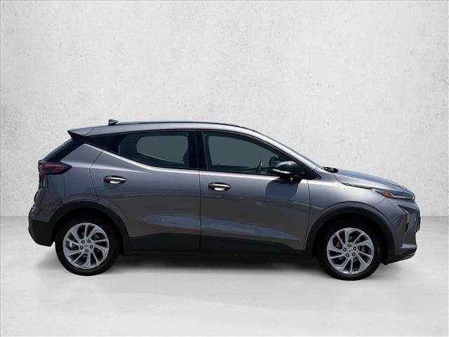 Used 2022 Chevrolet Bolt EUV LT FWD image 4