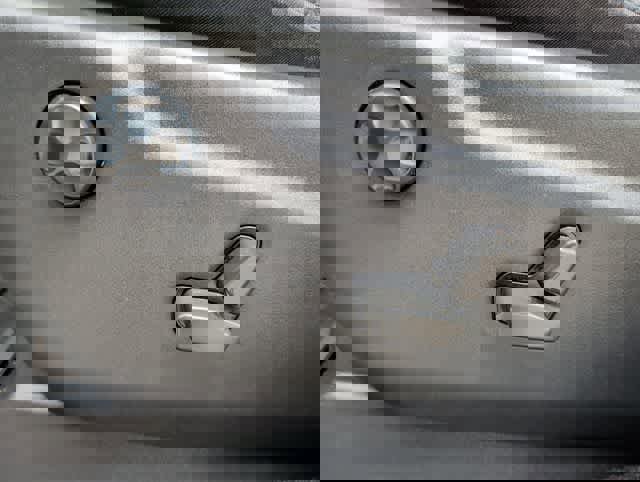 Used 2021 Jeep Grand Cherokee Laredo X image 14