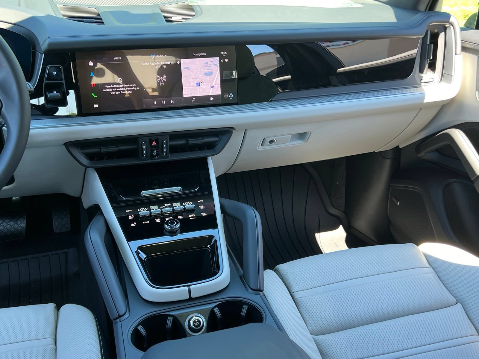 New 2026 Porsche Cayenne AWD/4WD image 28