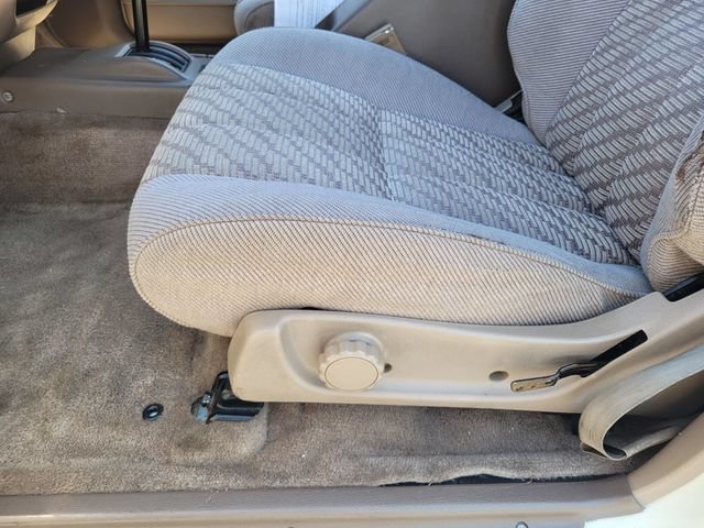 Used 1995 Toyota 4Runner SR5 RWD image 26