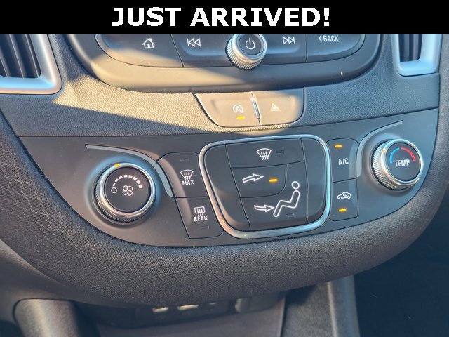 Used 2025 Chevrolet Malibu RS w/ LPO, Floor Liner Package image 15