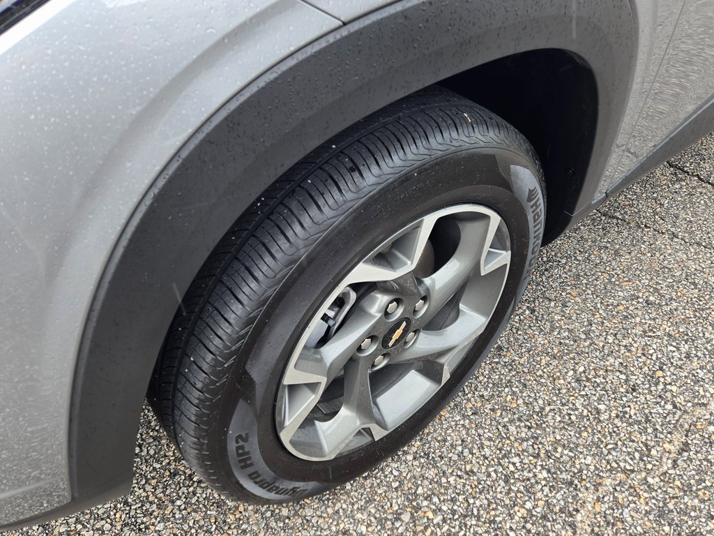 Used 2024 Chevrolet Trax LT image 6