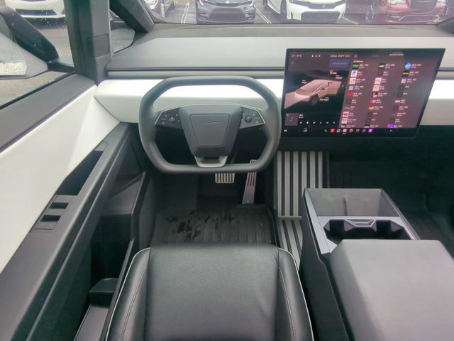 Used 2024 Tesla Cybertruck AWD Crew Cab image 16