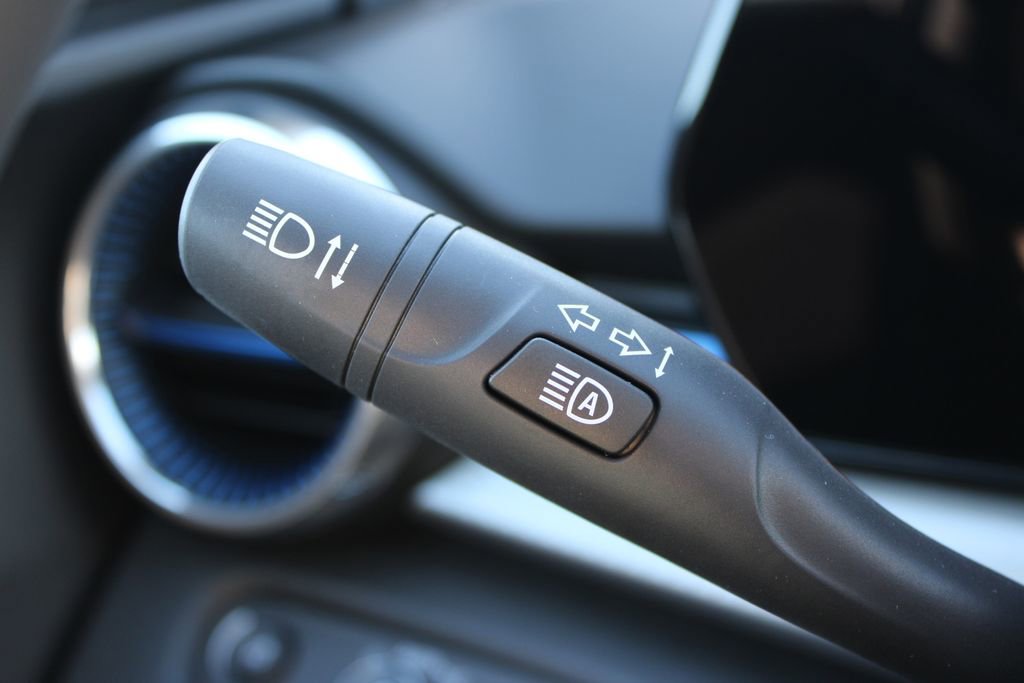 New 2026 Chevrolet Trax LT w/ Sunroof Package image 34