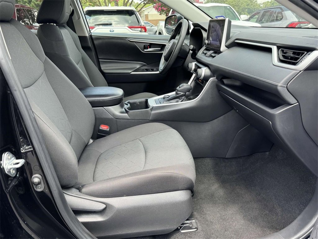 Used 2024 Toyota RAV4 XLE image 13