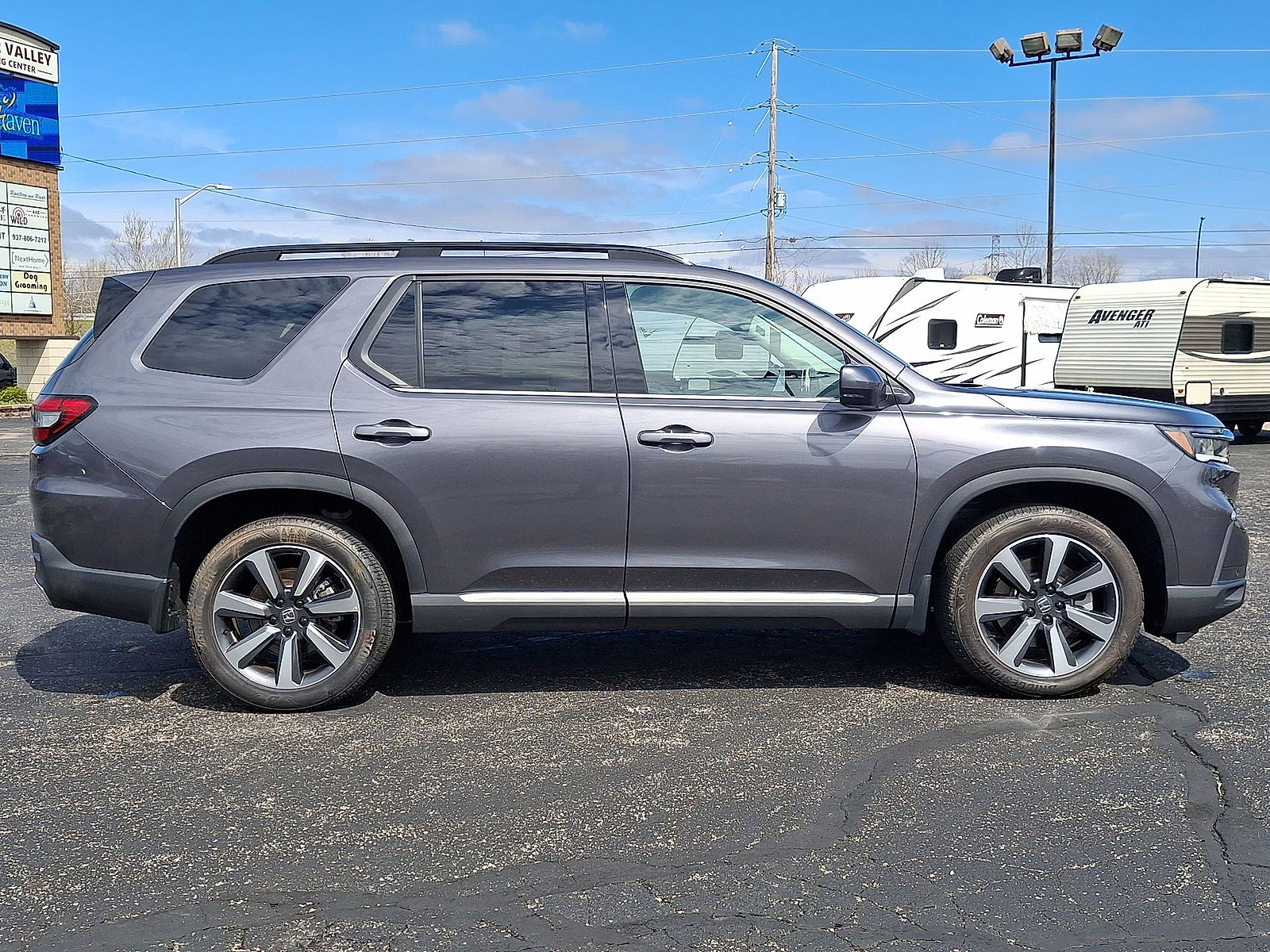 Used 2025 Honda Pilot Touring image 26