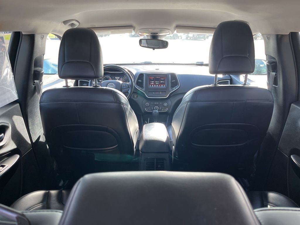 Used 2021 Jeep Cherokee Latitude Plus image 28