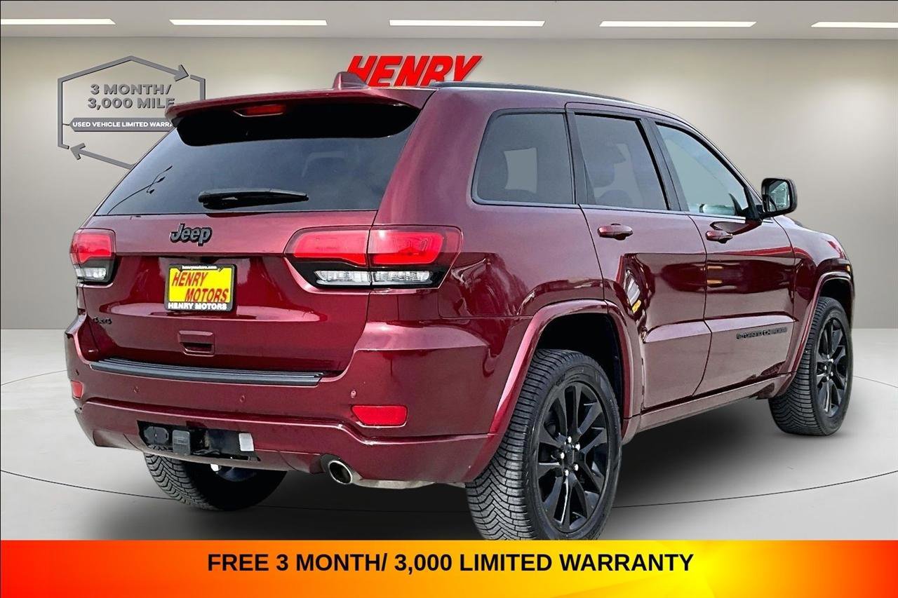 Used 2022 Jeep Grand Cherokee Laredo X AWD/4WD image 6