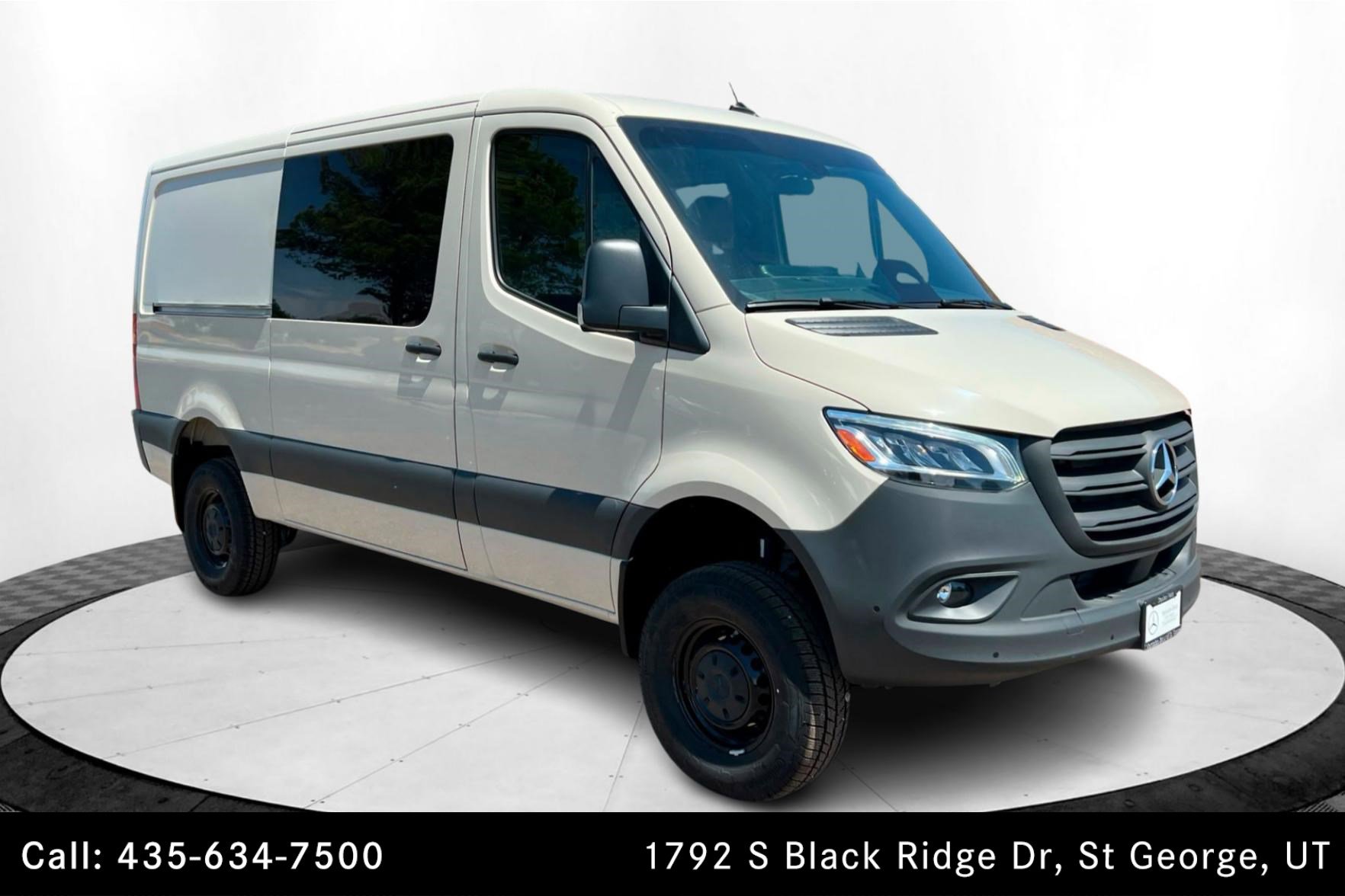 Used 2025 Mercedes-Benz Sprinter 2500 image 7
