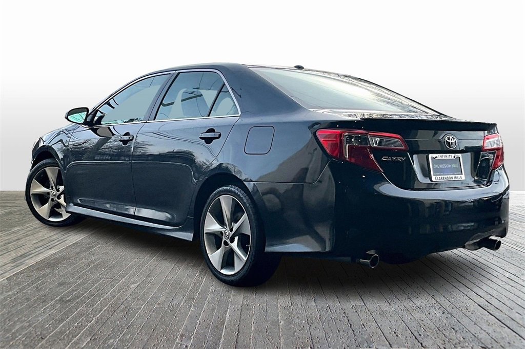 Used 2013 Toyota Camry SE image 6