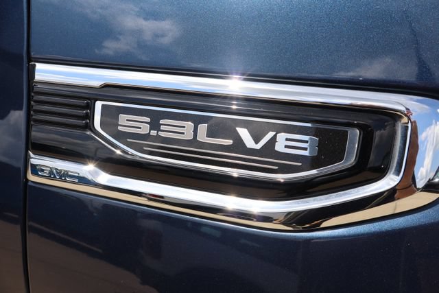 Used 2019 GMC Sierra 1500 SLT w/ SLT Premium Plus Package AWD/4WD image 9