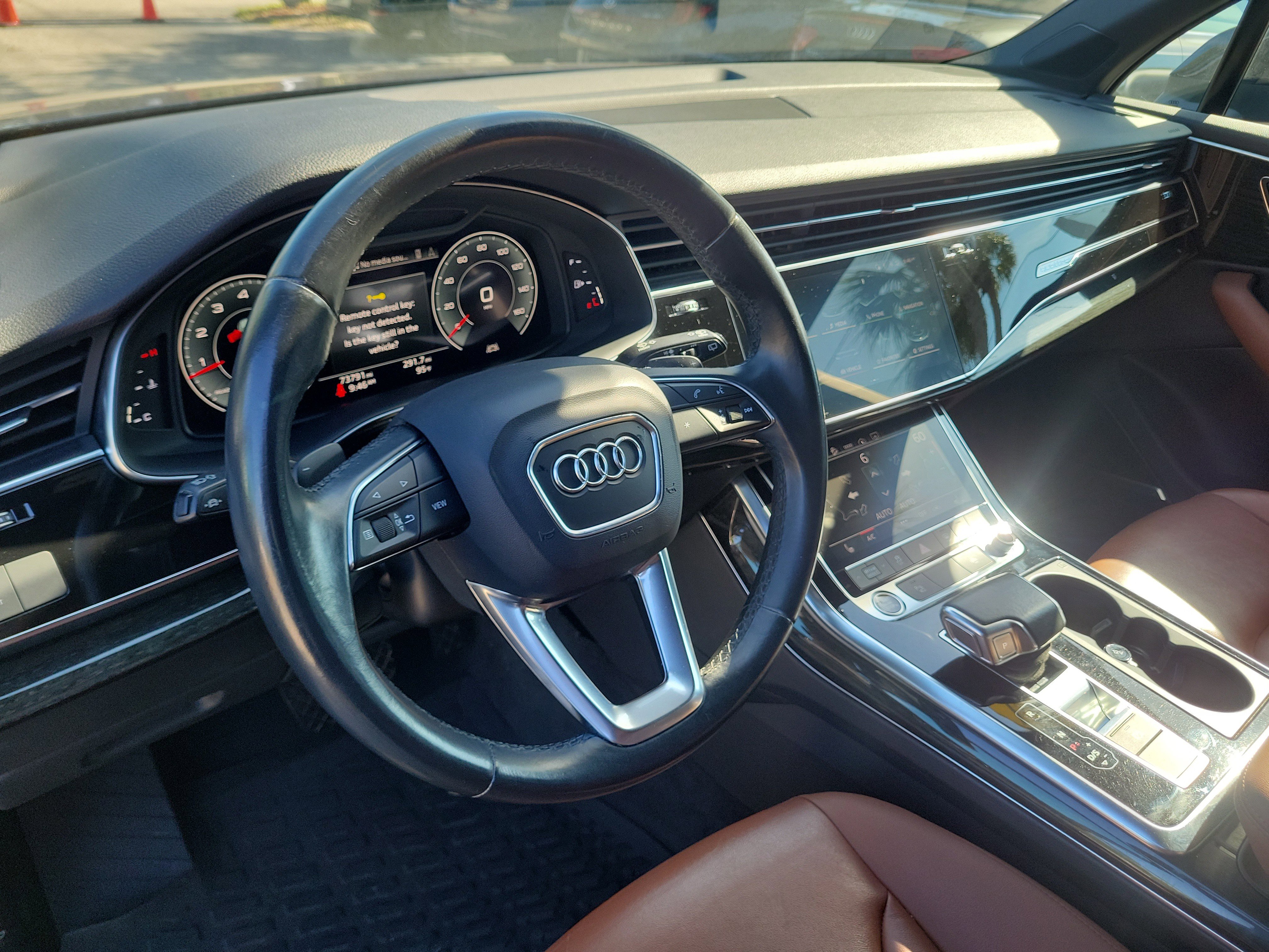 Used 2021 Audi Q7 3.0T Premium Plus w/ Premium Plus Package AWD/4WD image 25
