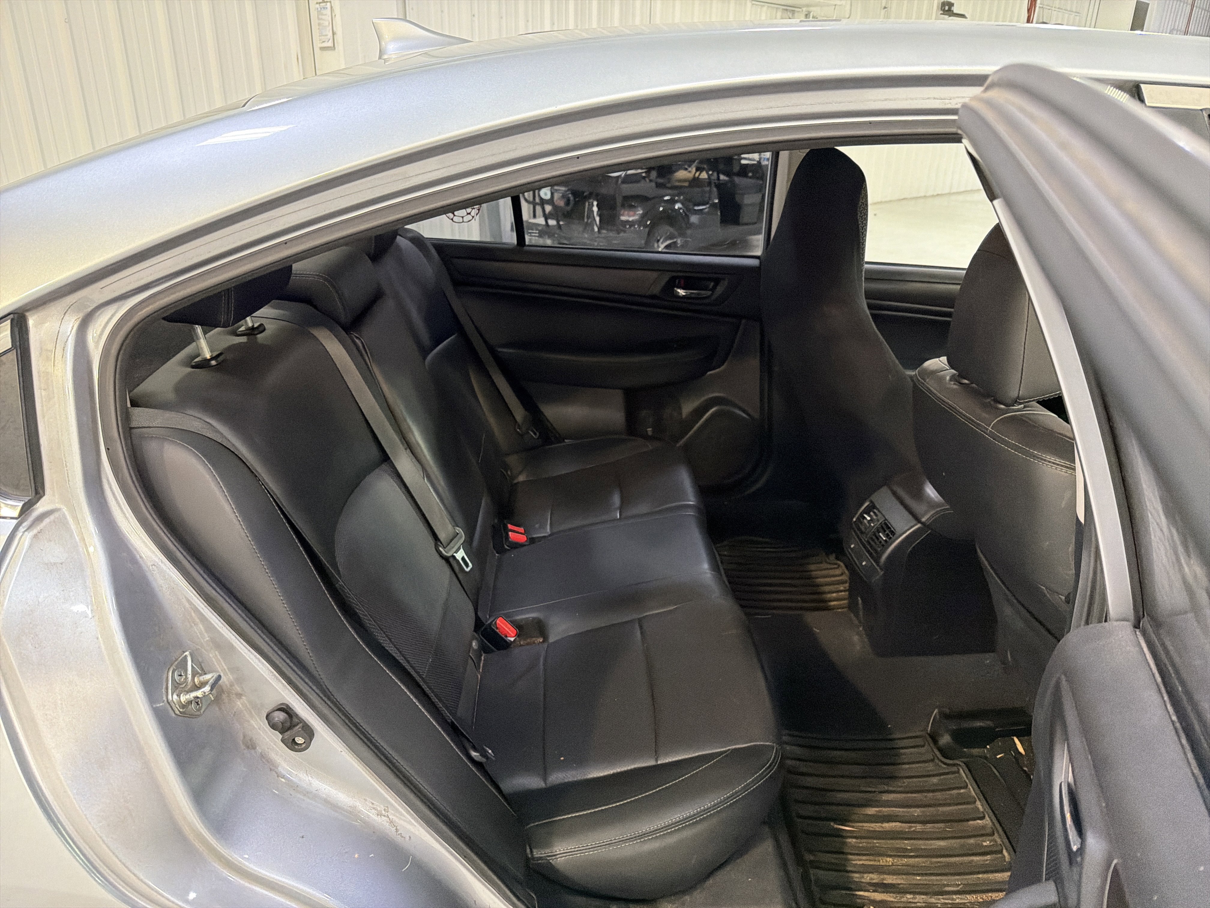 Used 2016 Subaru Legacy 2.5i Limited AWD/4WD image 13