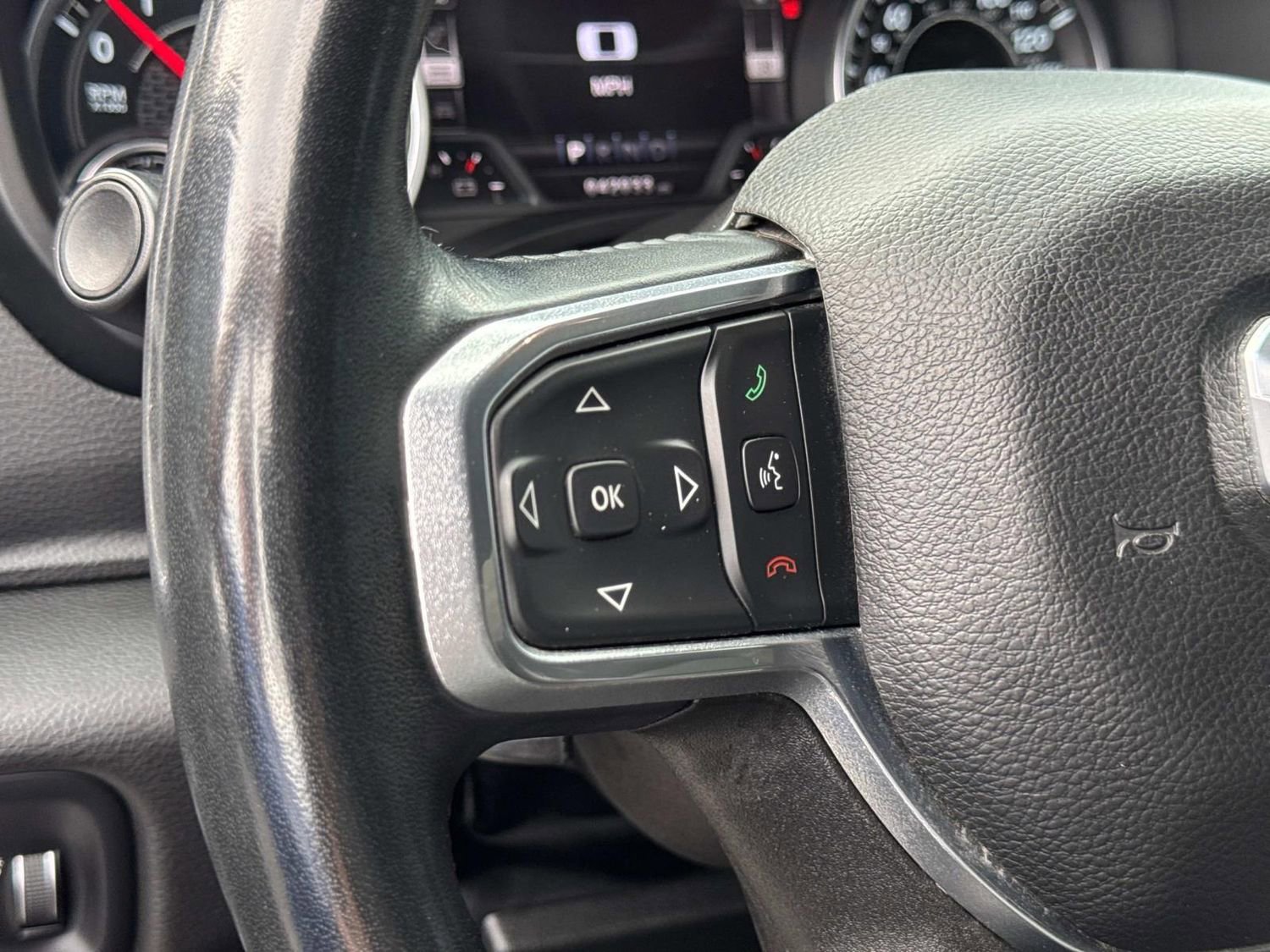 Used 2022 RAM 1500 Laramie w/ Sport Appearance Package AWD/4WD image 29